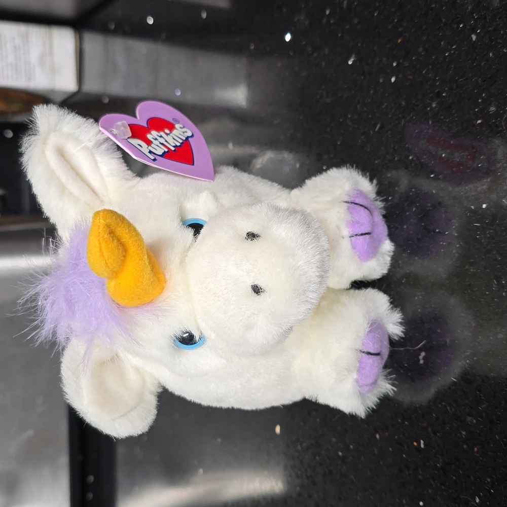 Vintage. Collectible. Swibco Puffkins-Magic the Unicorn. DOB 1/9/98